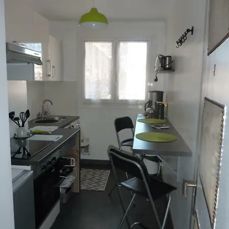 Le Tanagra Apartment *